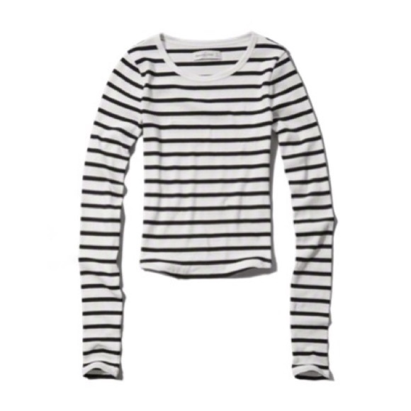 Abercrombie & Fitch Tops - Abercrombie & Fitch Black & White Ribbed Crop